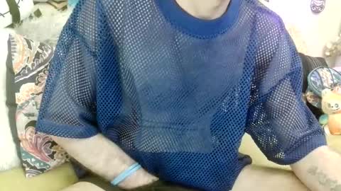 Snapshot of 90210screamer chatting on 11-30-25, 05:11 90210screamer online show from 11-30-25, 05:11