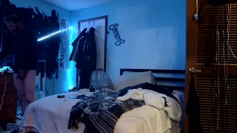 Snapshot of 9_25 chatting on 01-04-25, 02:46 8over6 online show from 01-04-25, 02:46