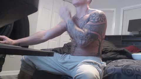 9inchbulll online show from 01-06-25, 04:26