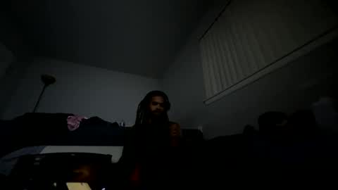 9inchesbbc33 online show from 11-23-25, 02:44