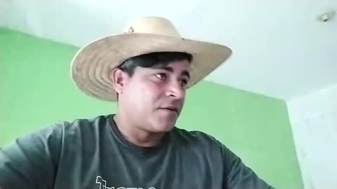 9vinhocamshow online show from 12-16-24, 12:16