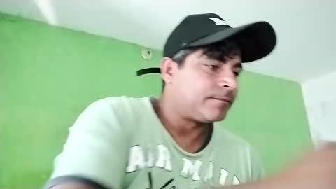 9vinhocamshow online show from 12-25-24, 04:43