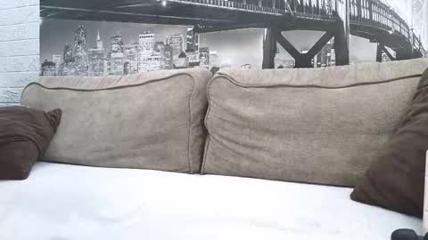 Snapshot of 9west chatting on 10-13-25, 08:58 KARINA online show from 10-13-25, 08:58