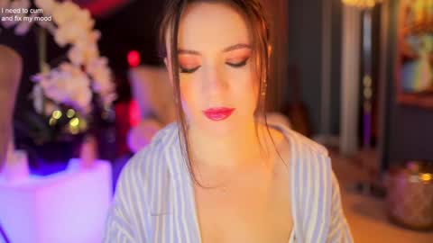 Snapshot of _1s___ chatting on 11-05-25, 04:23 Sophia online show from 11-05-25, 04:23