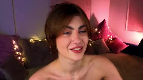 Willow online show from 11-18-25, 09:52