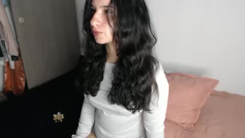 Snapshot of _abrill_20 chatting on 11-02-25, 04:26 _abrill_20 online show from 11-02-25, 04:26