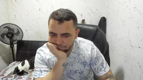     ----       online show from 12-22-25, 03:42