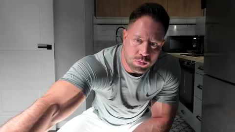 Snapshot of _adam19 chatting on 11-13-25, 03:33 Adam online show from 11-13-25, 03:33