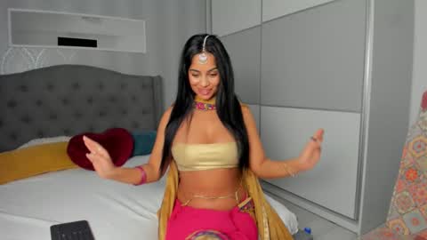 Snapshot of _adelle chatting on 11-15-25, 12:56 Adelle online show from 11-15-25, 12:56