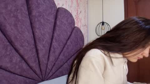  Alaia online show from 10-18-25, 11:55