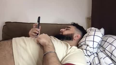 Snapshot of _alan_bear_ chatting on 12-03-25, 05:55 Alan online show from 12-03-25, 05:55