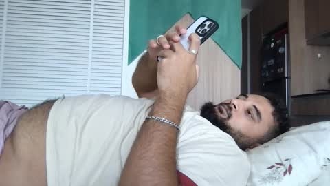 Snapshot of _alan_bear_ chatting on 02-15-26, 07:51 Alan online show from 02-15-26, 07:51