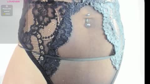 Snapshot of _alana_grey_ chatting on 02-21-26, 01:01 _alana_grey_ online show from 02-21-26, 01:01