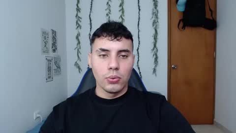 Alex online show from 10-01-25, 01:39