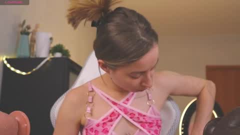 _alexa_gold_ online show from 12-11-24, 11:41