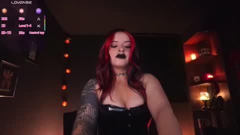 Miss Alice  My internet sucks these days see you soon online show from 10-22-25, 07:13