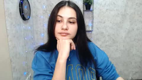 Snapshot of _alicecandy_ chatting on 01-15-25, 04:21 Alice online show from 01-15-25, 04:21