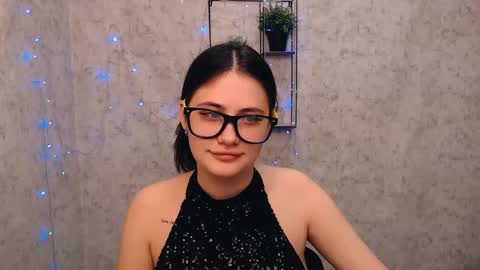 Snapshot of _alicecandy_ chatting on 02-11-25, 11:01 Alice online show from 02-11-25, 11:01