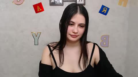 Snapshot of _alicecandy_ chatting on 02-25-25, 12:24 Alice online show from 02-25-25, 12:24