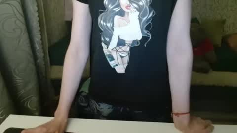  AliceCullen  online show from 11-18-25, 03:05