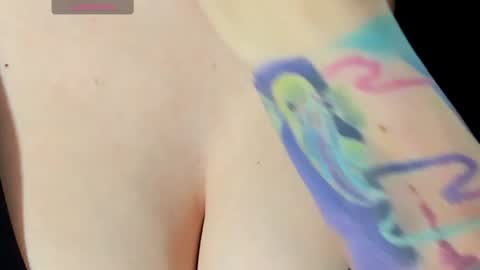 Snapshot of _aliice_1 chatting on 01-22-25, 01:32 Alice online show from 01-22-25, 01:32