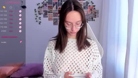 Alice online show from 10-06-25, 01:19