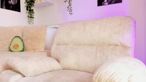 Snapshot of _alissonrose chatting on 01-30-25, 04:45 Karo online show from 01-30-25, 04:45