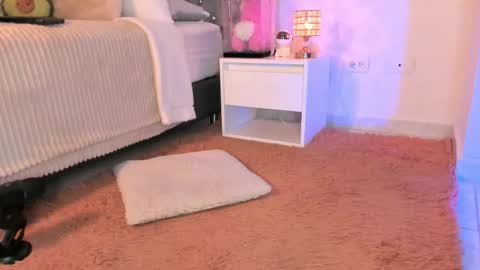 Snapshot of _alissonrose chatting on 09-12-25, 08:53 Karo online show from 09-12-25, 08:53