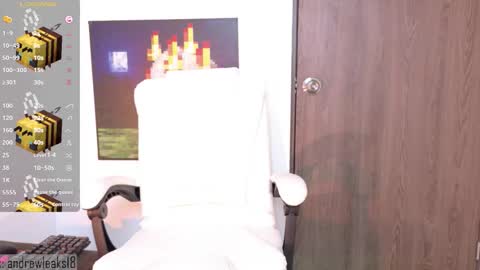 Snapshot of _an_drew18 chatting on 11-09-25, 03:10 _an_drew18 online show from 11-09-25, 03:10