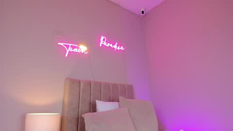 ngela  online show from 01-24-25, 05:42