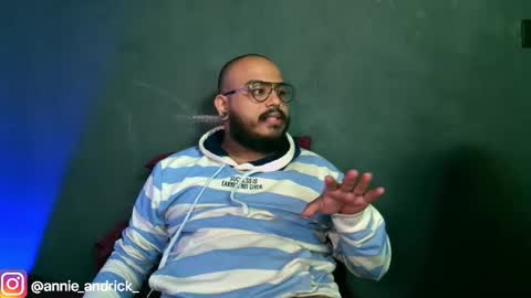 Annie Andrick online show from 11-17-25, 12:33