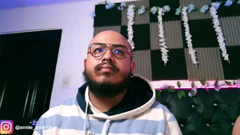 Annie Andrick online show from 03-30-26, 11:00