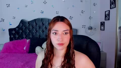 antonnela online show from 02-10-25, 01:33