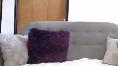 Ariana online show from 02-05-25, 03:52