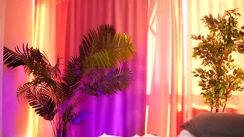 Arielle online show from 02-12-25, 01:27