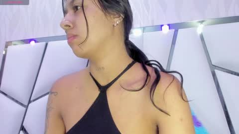 Aura online show from 12-30-24, 03:03