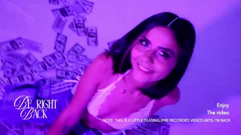 _aurora_collins_ online show from 01-11-26, 12:32