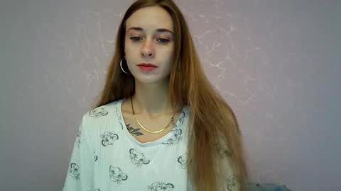 _aurora_sweet online show from 10-09-25, 08:45