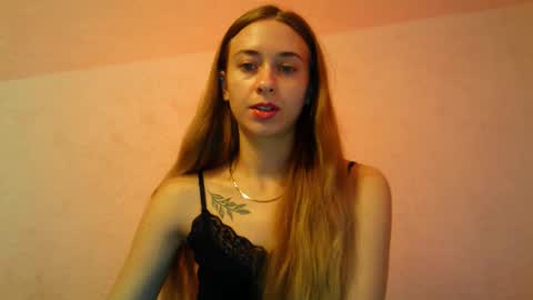 _aurora_sweet online show from 10-29-25, 08:49
