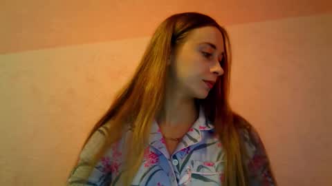 _aurora_sweet online show from 10-31-25, 08:26