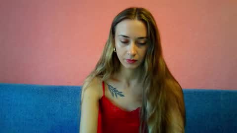_aurora_sweet online show from 11-17-25, 09:04