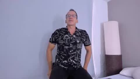 _axelking_ online show from 10-29-25, 11:34