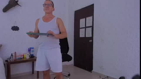 _axelking_ online show from 12-17-25, 02:39