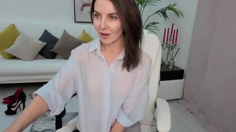 Snapshot of _beylly chatting on 01-18-26, 04:00 Beylly online show from 01-18-26, 04:00