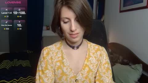 Laura online show from 03-06-25, 01:48