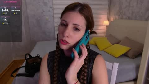 Laura online show from 02-25-26, 06:06