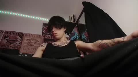 Snapshot of _blackshadow__ chatting on 02-05-26, 05:39 SHADOW online show from 02-05-26, 05:39