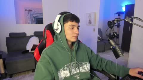 Snapshot of _blakee chatting on 01-01-25, 06:05 B L A K E online show from 01-01-25, 06:05