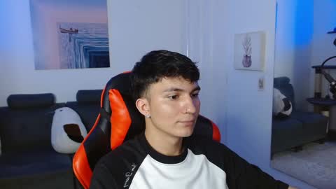 Snapshot of _blakee chatting on 02-24-25, 08:25 B L A K E online show from 02-24-25, 08:25