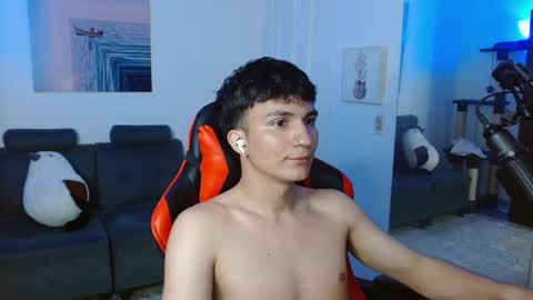 Snapshot of _blakee chatting on 03-01-25, 07:41 B L A K E online show from 03-01-25, 07:41